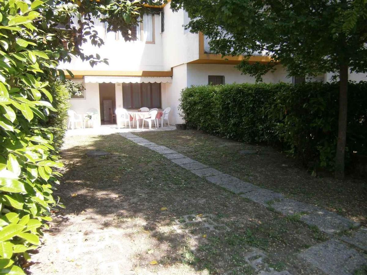 Holiday Home In Bibione 24579 Kültér fotó